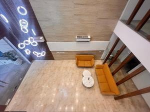 Gambar di galeri bagi Flock Hotel I Golf Course Road Near Dlf Phase 1 Metro station I Gurugram di Gurgaon
