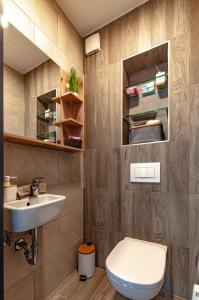 Koupelna v ubytování Apartma Kadulja Golte + 33 fotografií