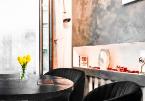 Gallery image of Dietro l angolo, 2 BATH in Sofia +36 photos