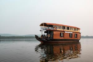 Gallery image of Seascape Floating Paradise in Old Goa