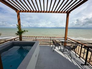 Ein allgemeiner Meerblick oder ein Meerblick von des Resorts aus
