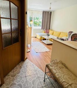 Posezení v ubytování W, 300m od Rynku, 700 m od dworca PKP, Sinus Apartaments + 3 fotografie