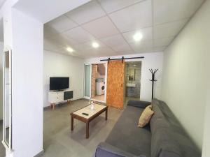 Μια τηλεόραση ή/και κέντρο ψυχαγωγίας στο Casa en el Centro con vistas - by Aloha Palma
