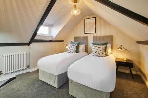 Легло или легла в стая в Host & Stay - Penny Farthing Cottage