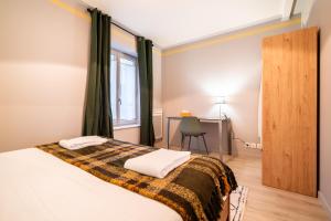 Gallery image of Mon Appart'hôtel - Gare de Limoges - Duplex 2 Chambres - Parking en supp in Limoges +32 photos