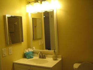 Koupelna v ubytování Southpoint 707 La Casa Azul + 1 fotografie