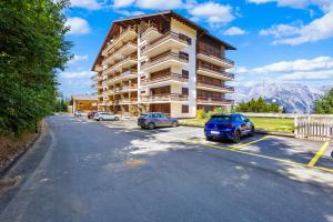 En generel udsigt til bjerge eller udsigt til bjerge taget fra lejligheden