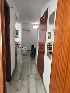 Кухня или мини-кухня в Apartamentos La Mar
