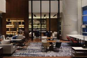 Posezení v ubytování Le Meridien Petaling Jaya