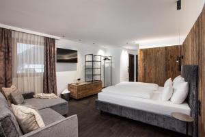 Postel nebo postele na pokoji v ubytování Hotel Gappmaier + 37 fotografií