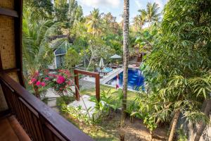 En have udenfor RaCottage Mandalika