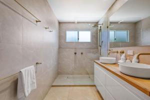 Bagno di The Breezy Maple - Hinterland and range views in Mapleton