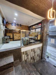 Kuchyň nebo kuchyňský kout v ubytování Hotel Clink New Delhi Airport