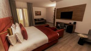 TV o dispositivi per l'intrattenimento presso Hotel Ben Batouta - Tanger