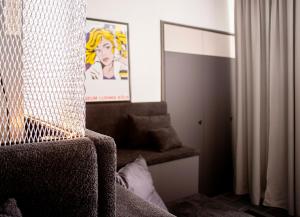 Ein Sitzbereich in der Unterkunft YokoLou - Design-Apartments