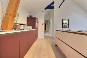 Kuchyň nebo kuchyňský kout v ubytování Appartement (8 pers.) design.