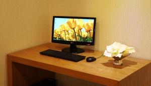 En TV eller et underholdningssystem på Hotel Skypark Central Myeongdong