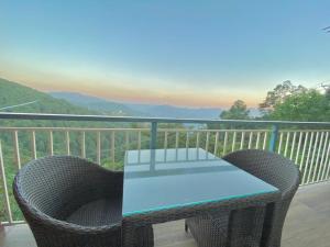 Фотография из галереи The Walnut Homestay I Kasauli I Perfect Stay в городе Касаули