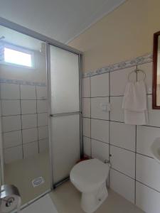 Vonios kambarys apgyvendinimo įstaigoje Residencial Claudete - 4