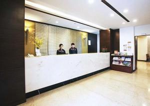 The lobby or reception area at Ta Lee Hotel