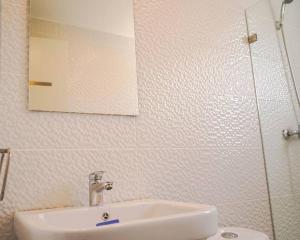 Phòng tắm tại Apartamentos estudio amueblados