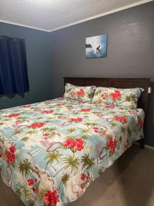 Кровать или кровати в номере Tavares house king room