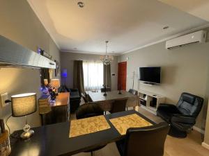 TV a/nebo společenská místnost v ubytování Departamento Parque Necochea