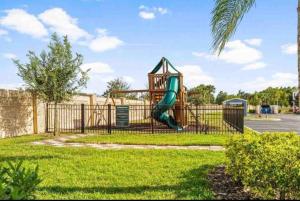 Gallery image of Enjoy a Cozy 3 BR/Clubhouse/Near Disney and more in Kissimmee