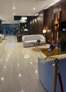 Posezení v ubytování The S Hotel - jeddah - prince sultan street - فندق ذا اس - جده - طريق الامير سلطان