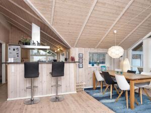 Gallery image of 4 star holiday home in Ebeltoft-By Traum in Ebeltoft +24 photos