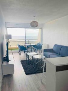 Posezení v ubytování 029- Appart 1 chambre, vue sur Mer, 1ère ligne *