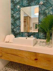 Baðherbergi á PUNTA POPY Boutique HOTEL