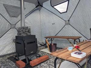 Posezení v ubytování Setouchi Island Stays Suo Oshima