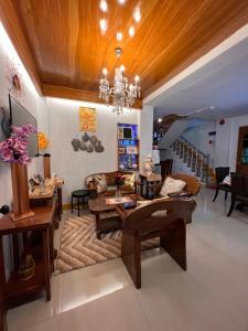 Ruang duduk di JMCL RESIDENCES