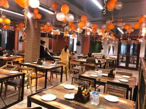 Restoran või mõni muu söögikoht majutusasutuses Hotel k11
