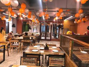 Restoran või mõni muu söögikoht majutusasutuses Hotel k11