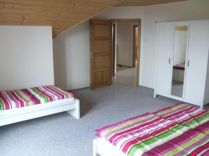 Postel nebo postele na pokoji v ubytování Apartment Sendraž + 5 fotografií