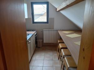 صورة لـ Apartmani - Mesko vajat في ديفشيبار