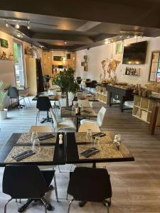 阿克蒂苏尔斯施坦丁套房酒店的休息区