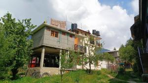 Edificio in cui si trova la stanza in casa privata
