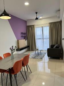 TRION KL A-53-08 Studio with Iconic KL City View