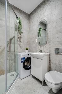 Ένα μπάνιο στο COMFISTAY Koszyka 45 - Modern suites