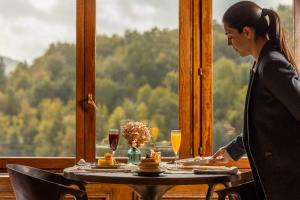 Hosté ubytování Angelats Hotel - A Signature Boutique Hotel & Restaurant