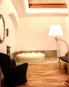 Posedenie v ubytovaní Nerello Suites and Rooms