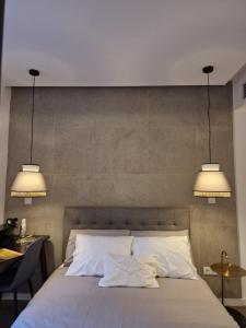 Llit o llits en una habitació de Sintra Viscount Apartment - Private Terrace