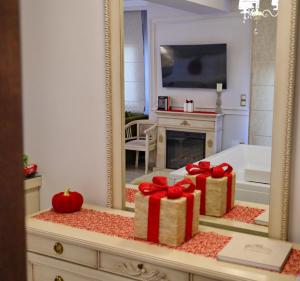 A kitchen or kitchenette at Vip Lepanto Castle Suites