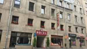 Budova, kde se hotel nachází