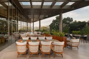 A restaurant or other place to eat at Four Points by Sheraton Kampala