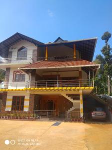 Budova, kde se prázdninový dům nachází