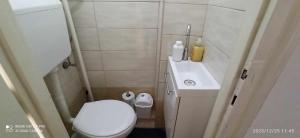 Łazienka w obiekcie Karancs Apartman Salgótarján